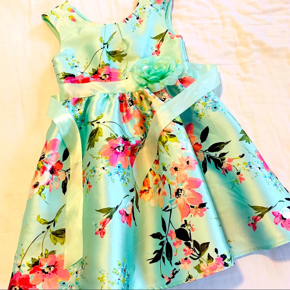 Girls party dress